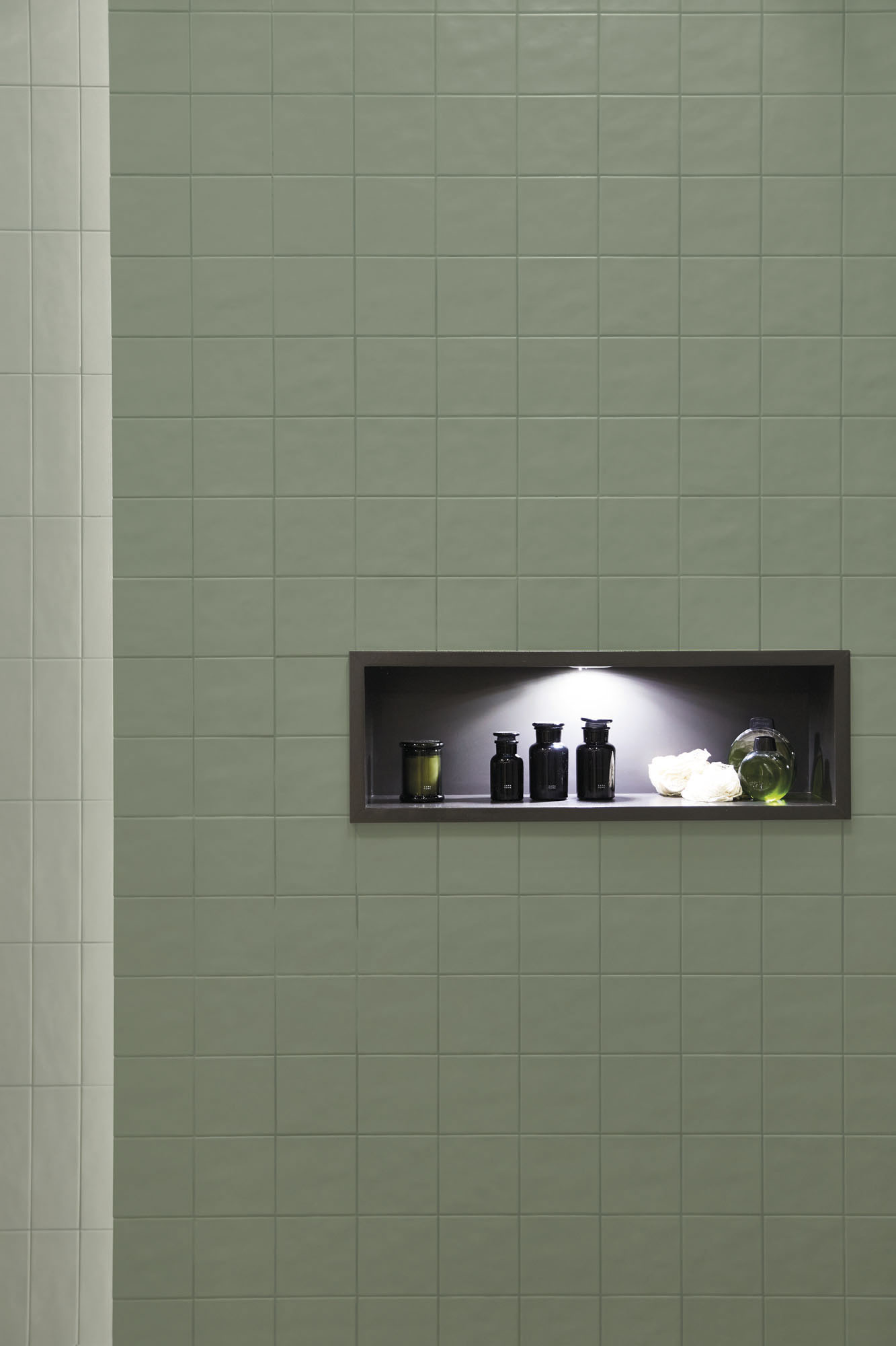 Cersaie 2021 - Chroma Green + Noble Camel - WC porm03