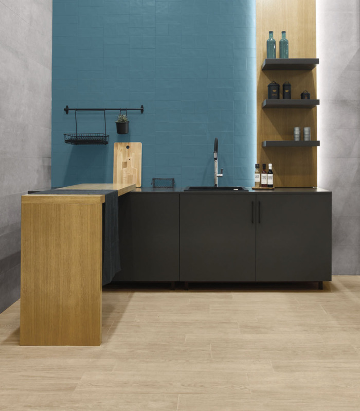 Cersaie 2021 - Chroma Misty Blue + Backstage Grey + Oslo Vanilla - Cozinha amb02