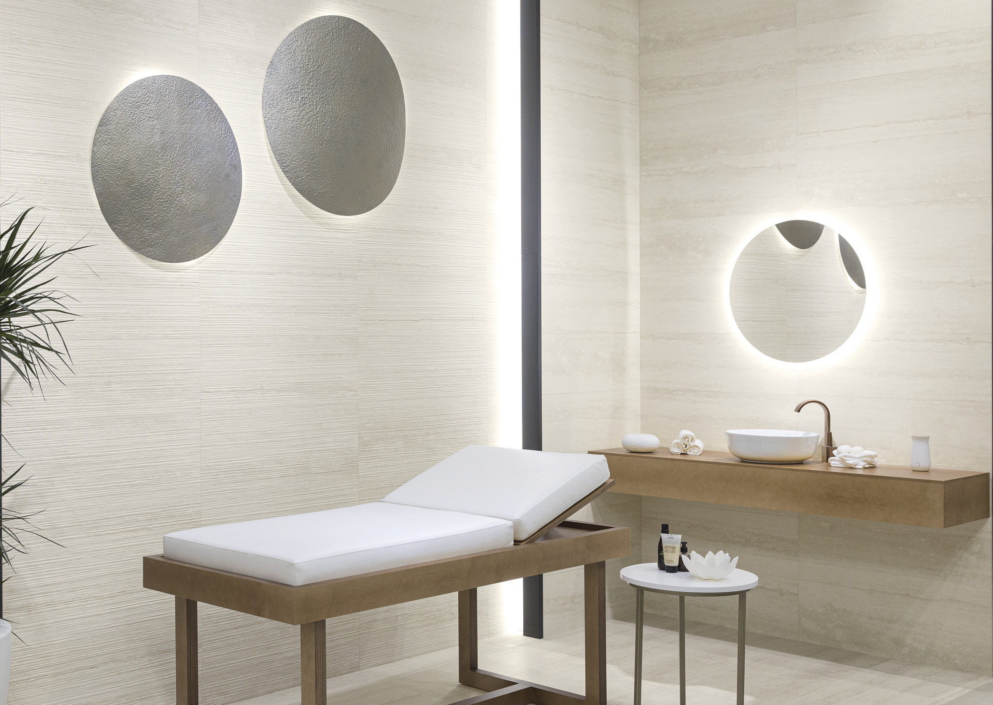 Cersaie22-Pure-Travertine-Ivory-Spa-amb01